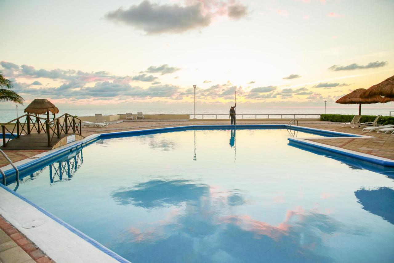 Beach Apartment With Terrace Ocean View, Brisas Cancun 1 Bdrm Hotel Zone Exterior photo